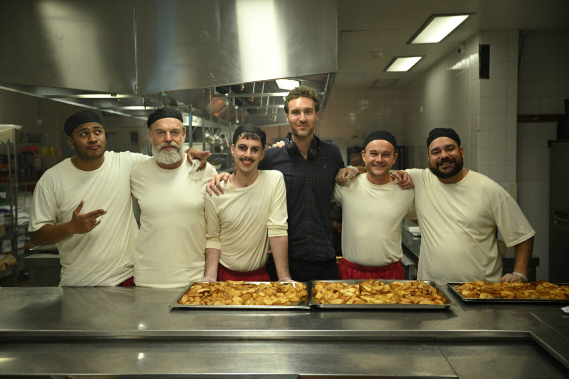 jasinboland@gmail.com